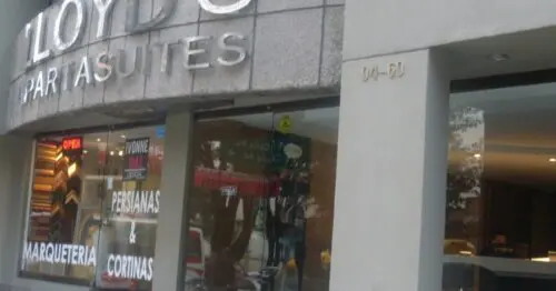 LLOYDS APARTASUITES PARQUE 93 LLOYDS APARTASUITES PARQUE 93